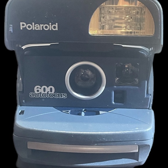 Vintage Polaroid 600 One Step Autofocus Point and Shoot